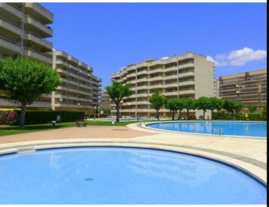 Apartamento En Salou Con 3 Piscinas Junto A Port Aventura Dış mekan fotoğraf