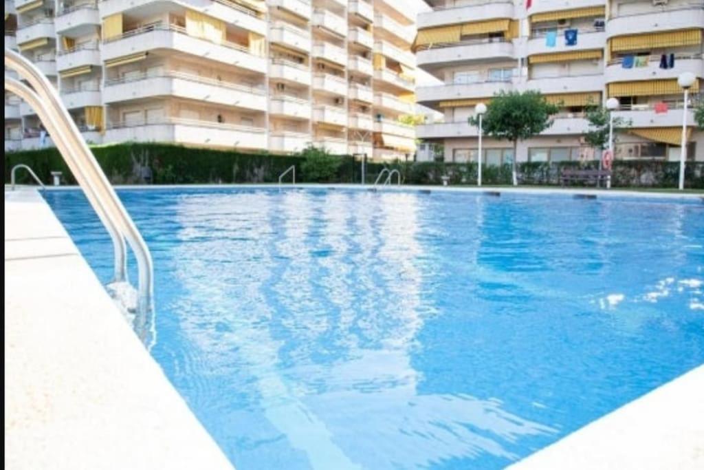 Apartamento En Salou Con 3 Piscinas Junto A Port Aventura Dış mekan fotoğraf