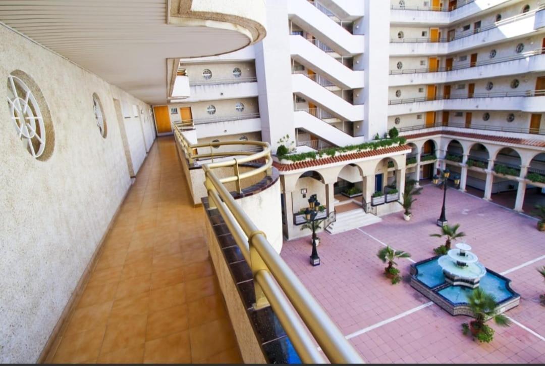 Apartamento En Salou Con 3 Piscinas Junto A Port Aventura Dış mekan fotoğraf